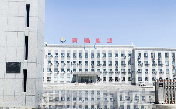 [图文]沙漠滩上党旗红 “红色引擎”激动能-Ag亚洲集团