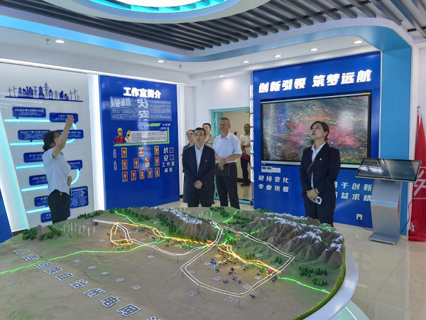 [图文]集团公司各下层党组织开展主题党日活动-Ag亚洲集团