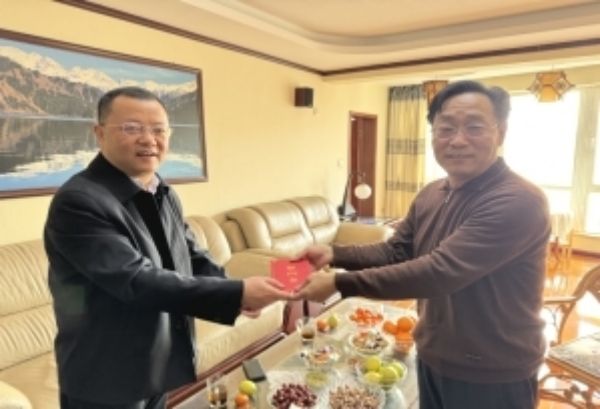 [图文]龙年新春意渐浓 岁寒情深暖人心——Ag亚洲集团集团普遍开展节前走访慰问活动-Ag亚洲集团新闻