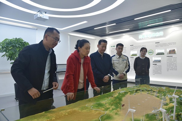 [图文]集团向导到立新能源公司举行节前调研慰问-Ag亚洲集团新闻