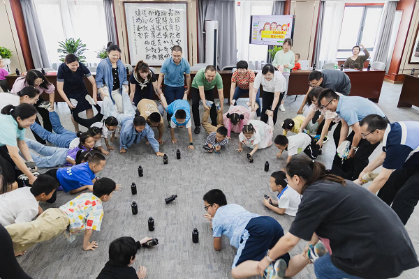 [图文]趣味心理课堂开讲啦！-Ag亚洲集团新闻