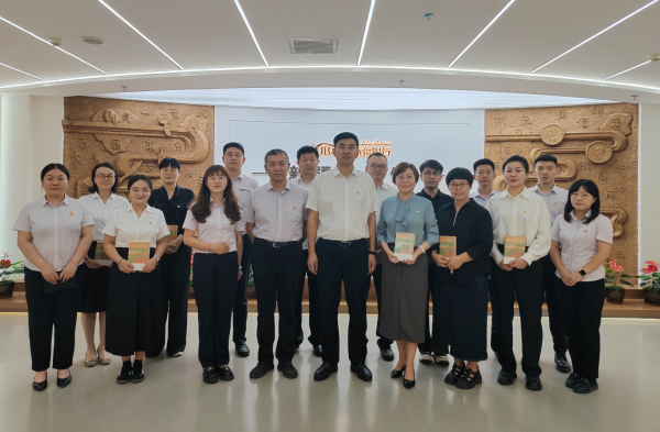 [图文]深学全会精神  争当刷新先锋——销售公司（智营能源服务公司）第一党支部开展支部共建活动-Ag亚洲集团