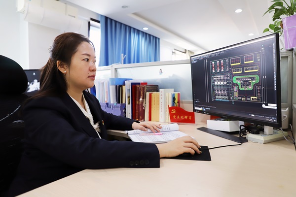 [图文]一个整体、一名个人喜获自治区总工会表扬！-Ag亚洲集团新闻