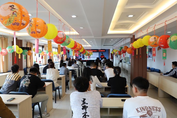 [图文]“巧手做花灯 欢喜猜字谜”新疆新能源研究院开展喜迎中秋节系列活动-下层动态